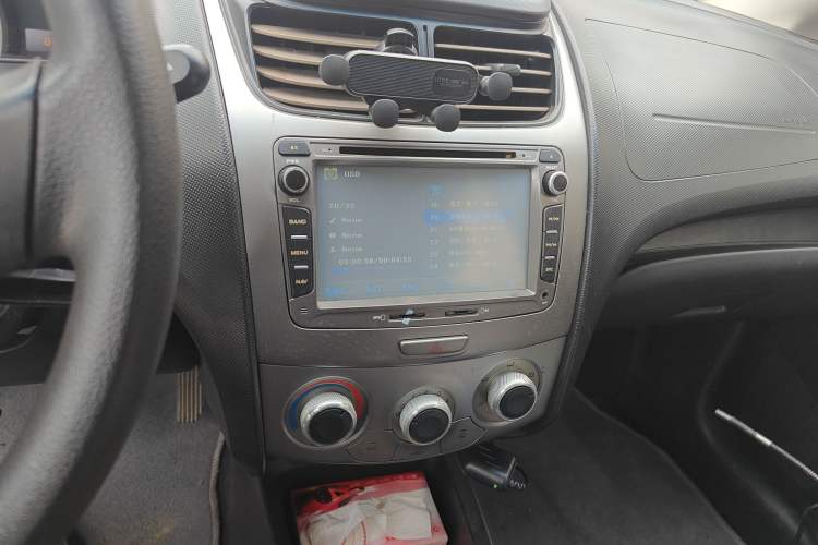 Used Chevrolet Sail 2013 Sedan 1.4L Manual - Youyi Happiness Edition