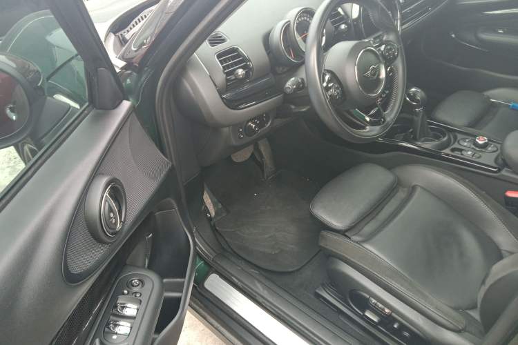 Used MINI Clubman 2018 1.5T COOPER Artist