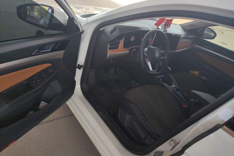 Used Volkswagen Bora 2023 280TSI DSG Comfort Edition Interior 3