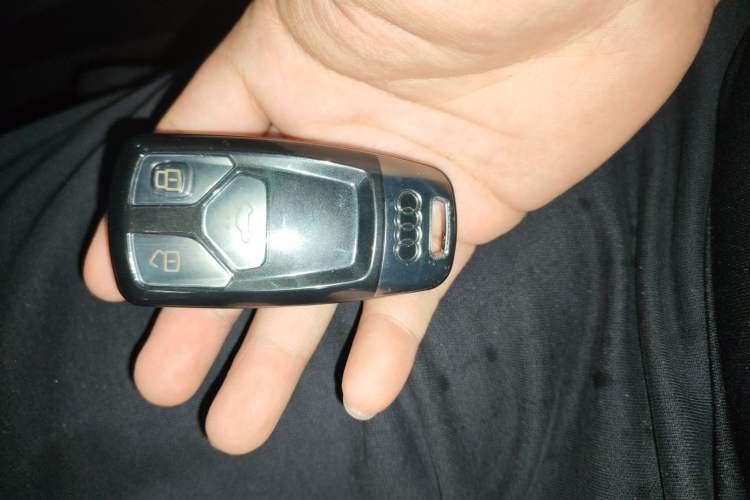 Used Audi A4L 2022 40 TFSI Luxury Dynamic Model
