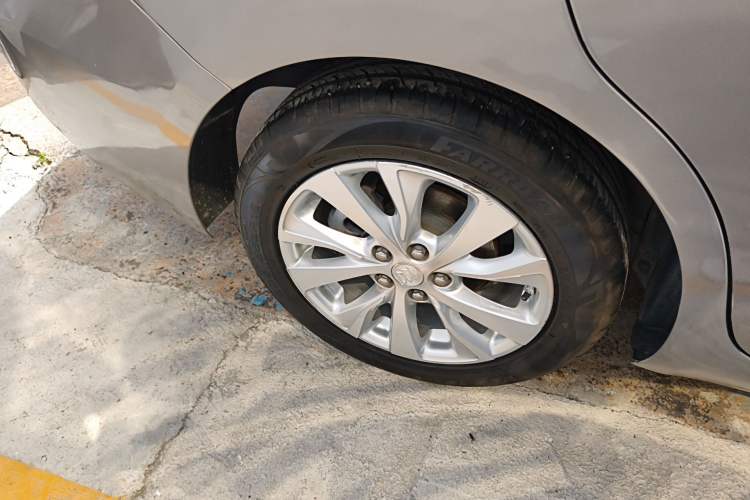 Used Buick Excelle GX 2018 15T Dual-Clutch Elite Model
