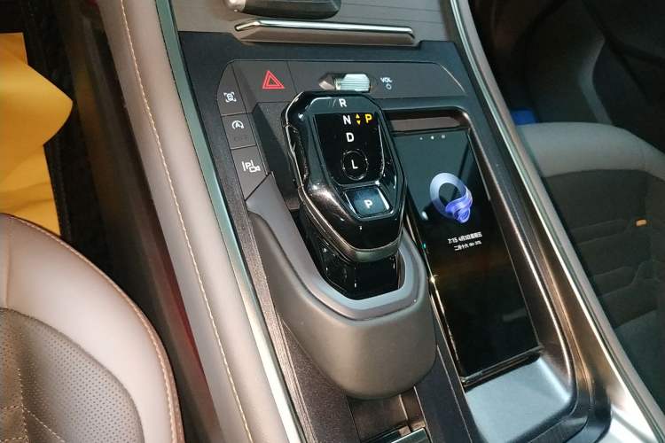 Used Ford Edge 2023 Ford Explorer L 2.0T EcoBoost Four-Wheel Drive 7-Seater Supreme Model