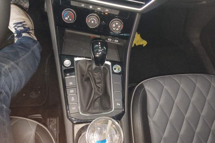 Used Volkswagen Sagitar 2025 Revised Version Three 300TSI DSG Excellence Edition