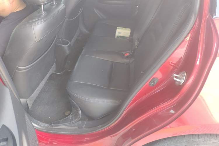 Used Toyota YARiS L Zhi Xuan 2019 1.5E CVT Dynamic Edition China VI compliant
