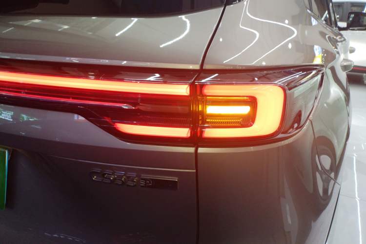 Used CHANGAN CS55PLUS 2026 Fourth Generation New Blue Whale 1.5T TianShu Premium Trim Exterior 3