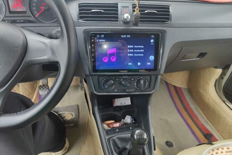 Used Volkswagen Santana 2021 1.5L Manual Fashion Edition Audio And AC Panel