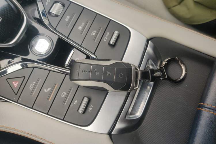 Used BYD Song PLUS New Energy 2021 DM-i 51KM Prestige Model Interior 1