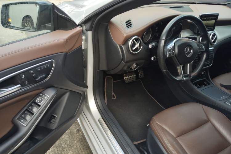 Used Mercedes-Benz CLA 2014 CLA 260 4MATIC