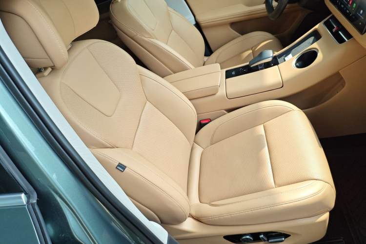 Used Hima AITO M5 2022 Range-Extended Rear-Drive Standard Version