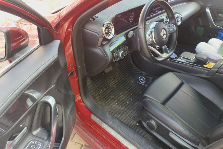 Used Mercedes-Benz A-Class 2022 Restyled A 200 L Sport Sedan Fashion Version