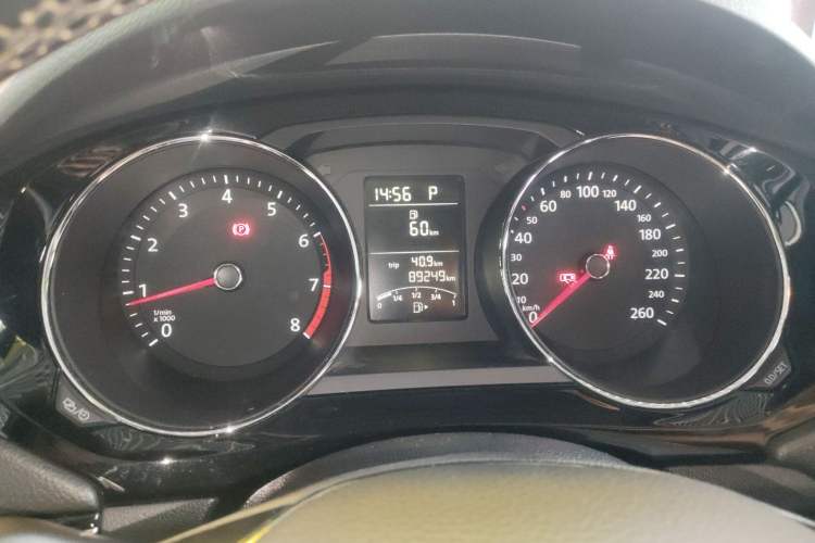 Used Volkswagen Sagitar 2018 1.6L Automatic Comfort Model Instrument Cluster