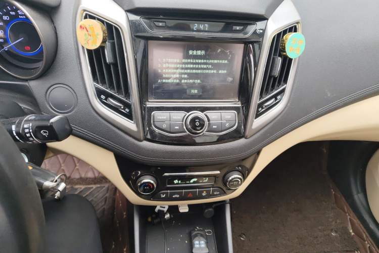 Used Changan Eado 2016 1.6L Manual Fashion Edition
