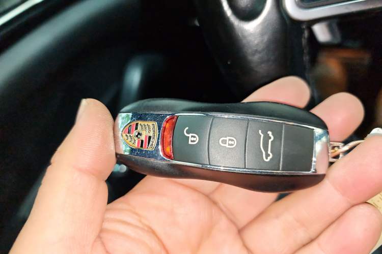 Used Porsche Cayenne E-Hybrid 2015 Cayenne S E-Hybrid 3.0T
