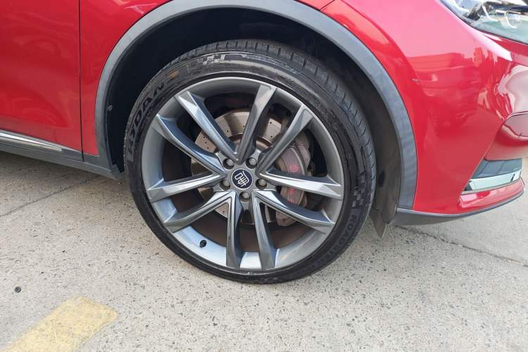 Used BYD Tang New Energy 2019 EV600D Four-Wheel Drive Smart Connectivity Leading Model