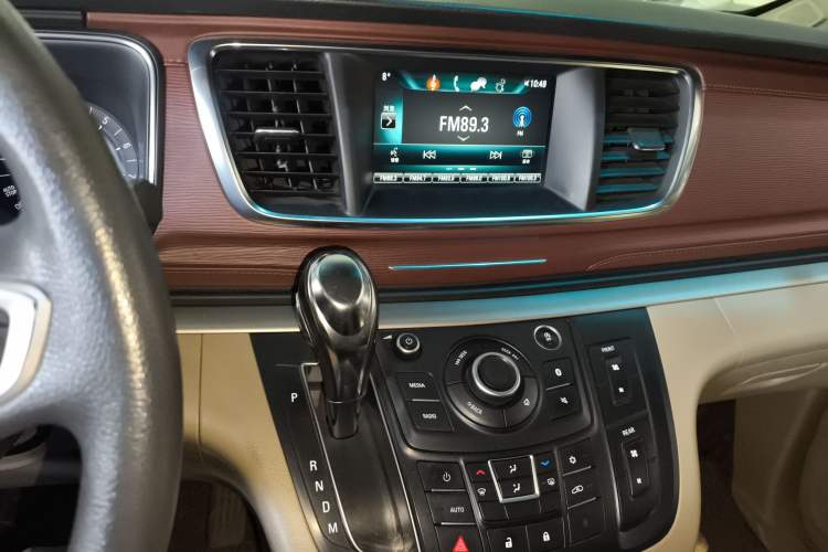 Used Buick GL8 2017 25S Comfort Version China V Standard