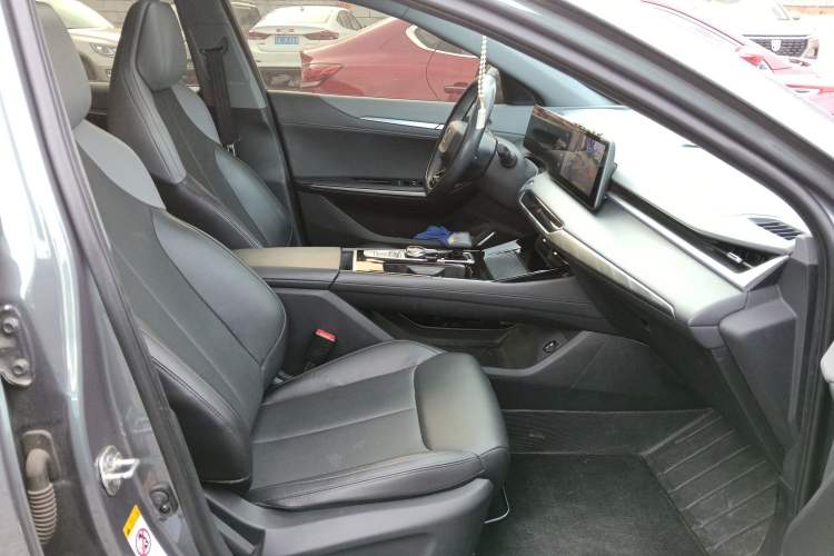 Used CHANGAN Ruicheng PLUS 2023 1.5T DCT Prestige Edition Right Front Seat