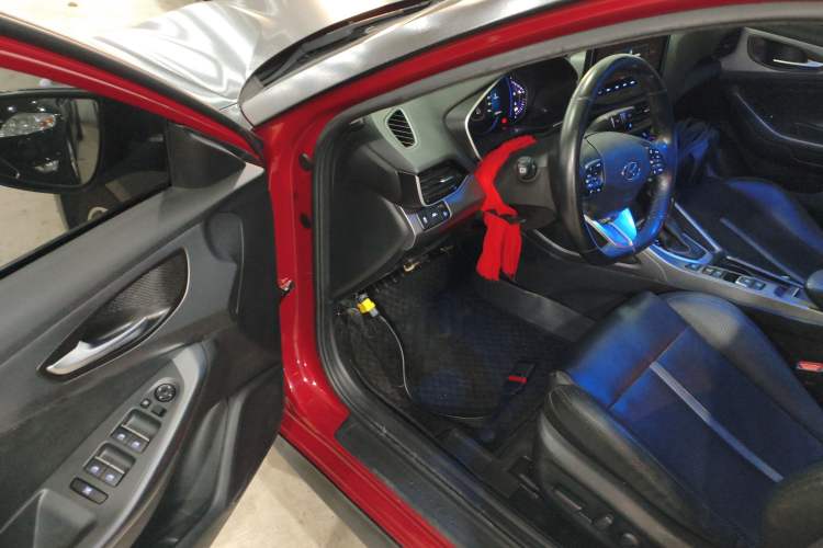 Used Hyundai Lafesta 2019 280TGDi Smart Edition China VI Standard
