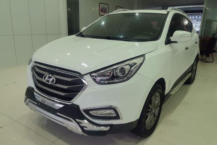 Used Hyundai ix35 2015 2.0L Automatic 2WD Smart Type China IV