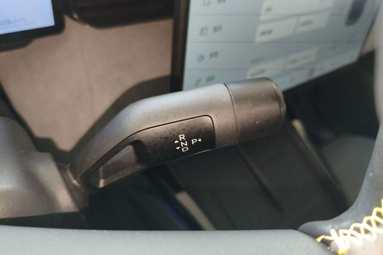 Used Lynk & Co 08 EM-P 2023 120km Long-Range Halo
