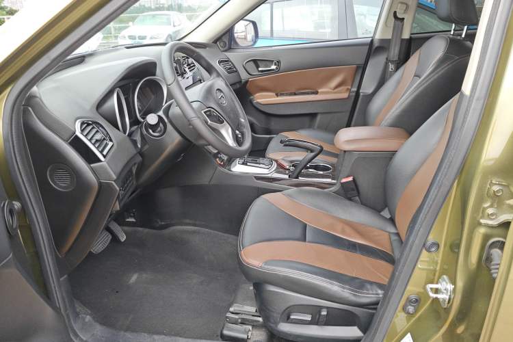 Used GAC Trumpchi GS5 Super 2015 2.0L Automatic Two-Wheel Drive Elite Edition Left Front Seat