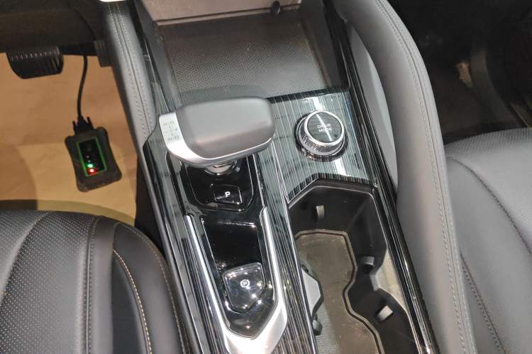 Used Geely Auto Monjaro L 2024 2.0TD DCT EVO Two-Wheel Drive Long-Range Version
