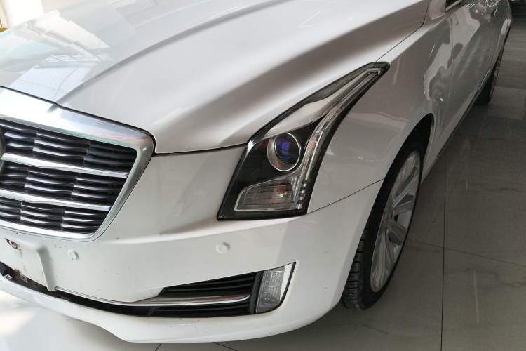 Used Cadillac ATS-L 2014 25T Comfort Model Left Front Headlight