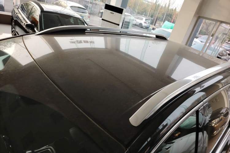 Used Ford Edge 2017 EcoBoost 245 Two-Drive Platinum Edition 5 Seats