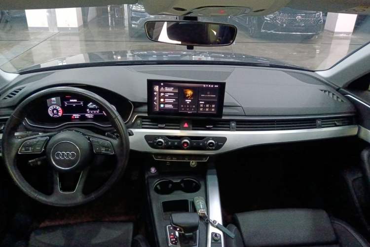 Used Audi A4L 2020 40 TFSI Fashion Dynamic Model Center Console