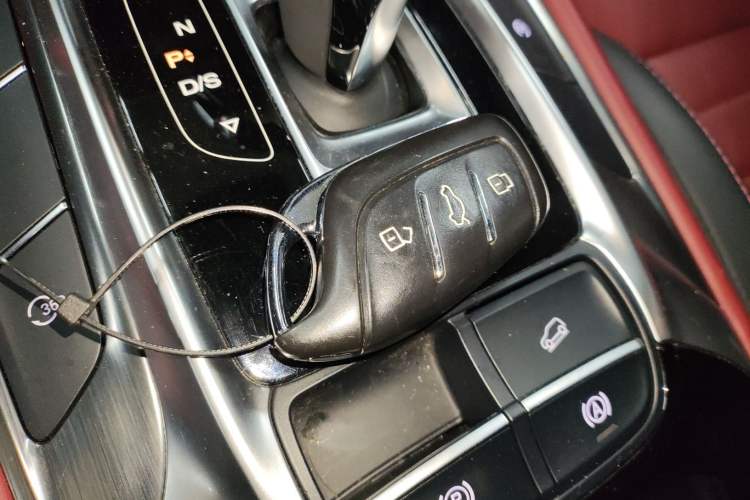 Used MG HS 2019 30T Automatic 2WD Trophy Enhanced Version China VI Standard
