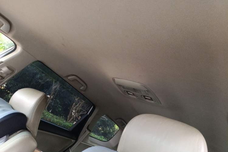 Used Honda Odyssey 2013 2.4L Elite Edition Headliner