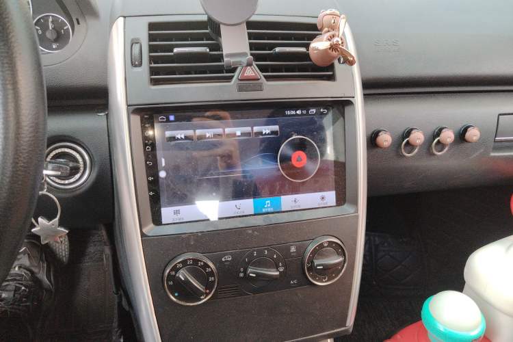 Used Mercedes-Benz A-Class 2011 A 160 Audio And AC Panel