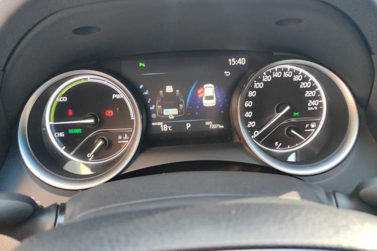 Used Toyota Camry 2019 Dual-Engine 2.5 HG Luxury Edition China V Standard
