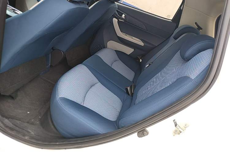 Used CHANGAN Benni E-Star 2022 Qingxin Edition Colorful Model Lithium Iron Phosphate
