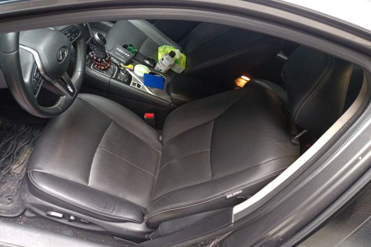 Used Infiniti Q50L 2018 2.0T Enjoyment Version China VI Standard Left Front Seat