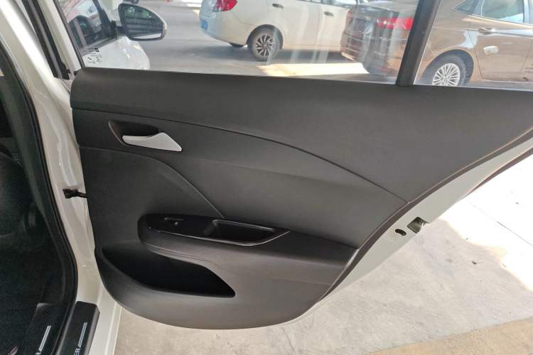 Used Chevrolet Cavalier 2019 320 Automatic Enjoyment with Sunroof