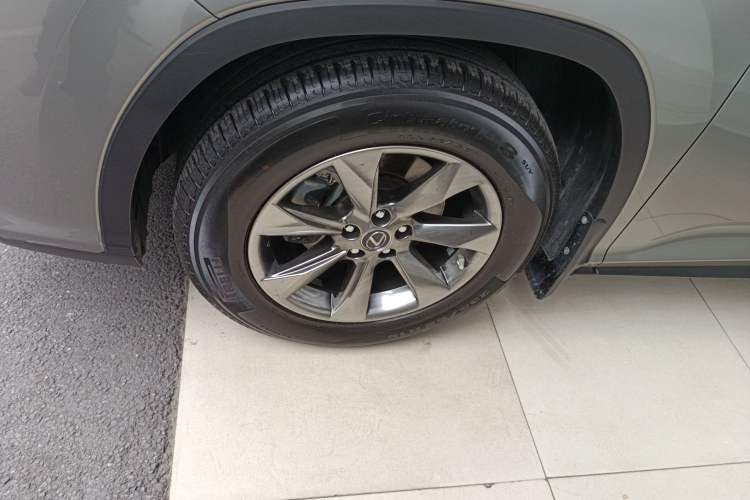 Used Lexus RX 2016 300 Two-Wheel Drive Comfort Edition China VI Standard