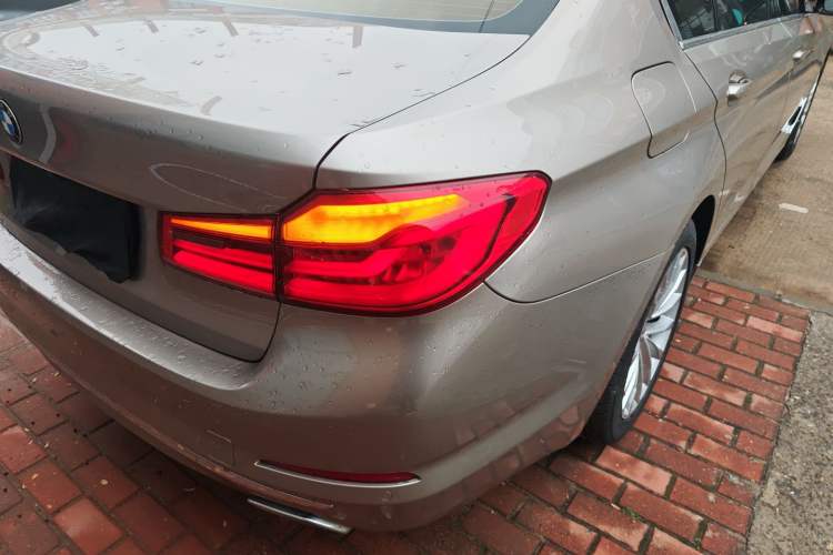 Used BMW 5 Series 2020 530Li Leading Edition Luxury Package
