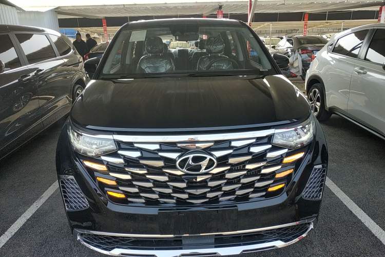 Used Hyundai Custo 2024 270TGDi LUX Prestige Edition
