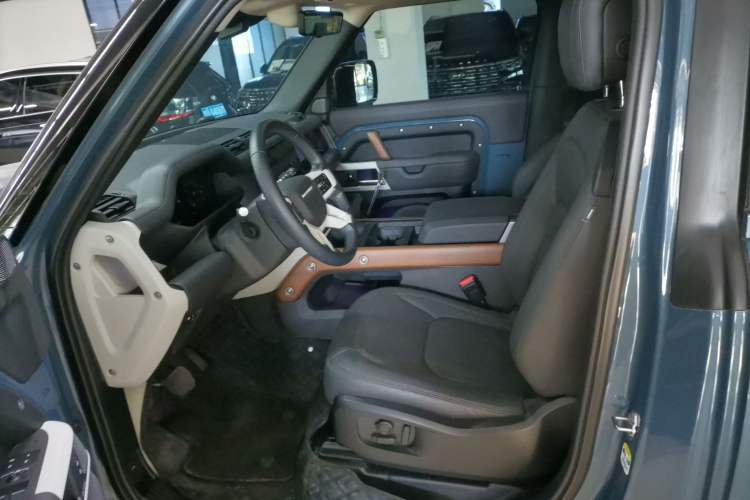 Used Land Rover Defender 2024 90 3.0T P400 HSE