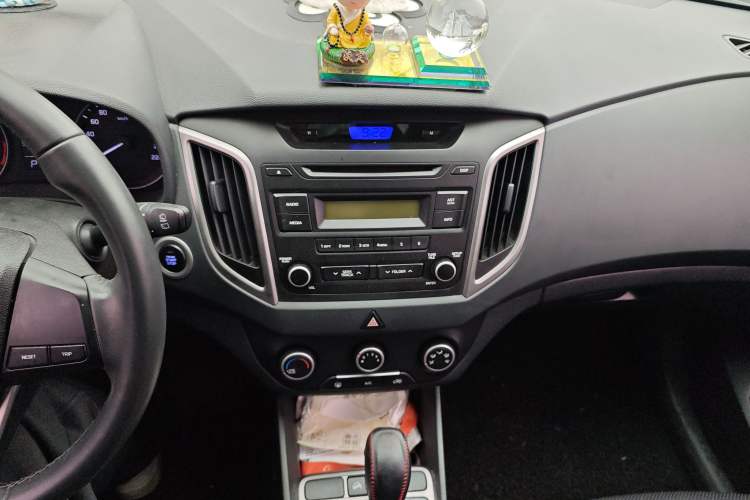 Used Hyundai ix25 2015 1.6L Automatic Two-Wheel Drive Smart GLS Trim