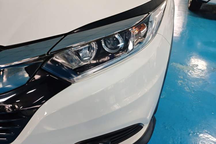 Used Honda Vezel 2020 1.5L CVT Pioneer Edition
