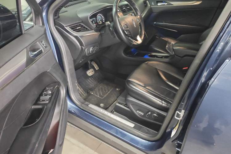 Used Lincoln MKC 2017 2.0T Two-Wheel Drive Deluxe Edition
