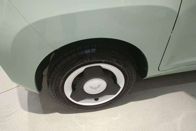 Used Wuling Hongguang MINIEV 2022 Macaron Premium Model – Lithium Iron Phosphate
