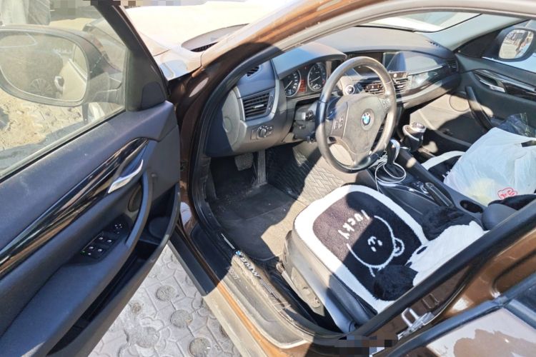 Used BMW X1 2010 xDrive25i
