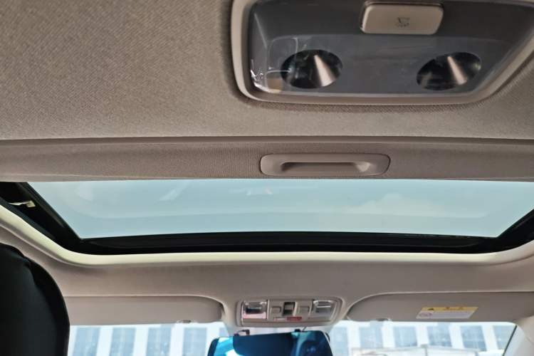 Used Kia K3 2023 1.5L CVT Luxury Edition