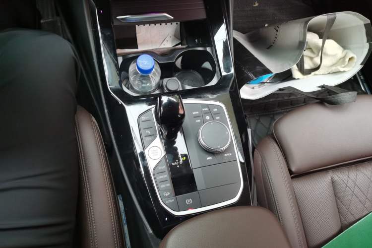 Used BMW X3 2022 Restyled xDrive25i M Sport Package Gear Lever