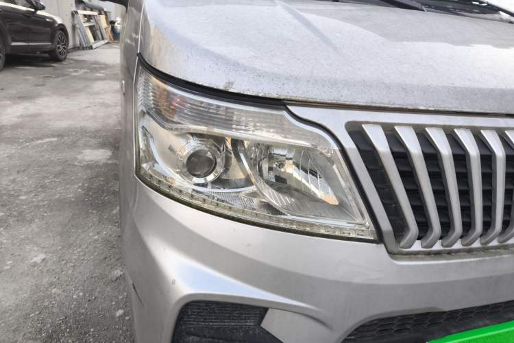 Used CHANGAN KAICHENG Ruixing M60 2019 1.5L Standard Model China V Emission Standards 5/6 Seats 4G15S Right Front Headlight