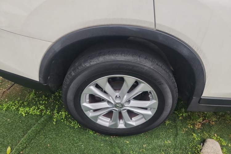 Used Nissan X-Trail 2015 2.0L CVT Comfort MAX Edition 2WD