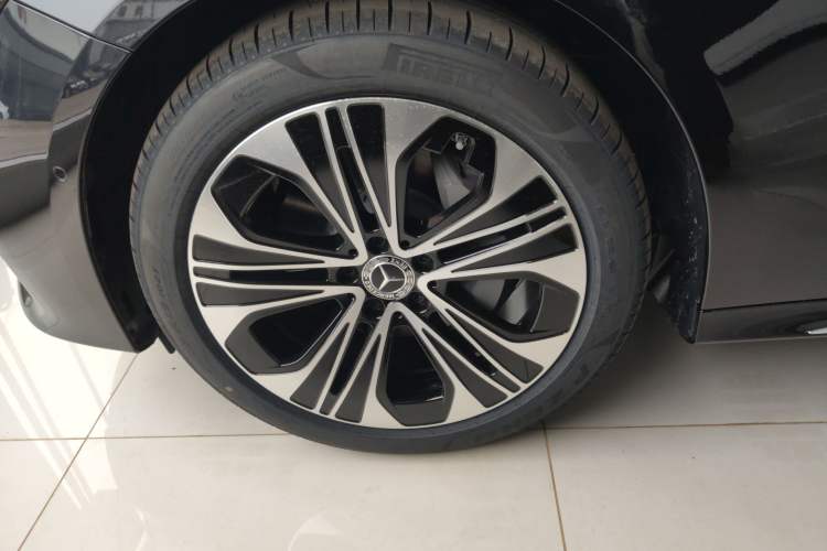 Used Mercedes-Benz E-Class 2026 E 300 L Luxury