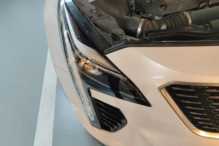 Used Cadillac XT4 2018 28T Two-Wheel Drive Leading Version